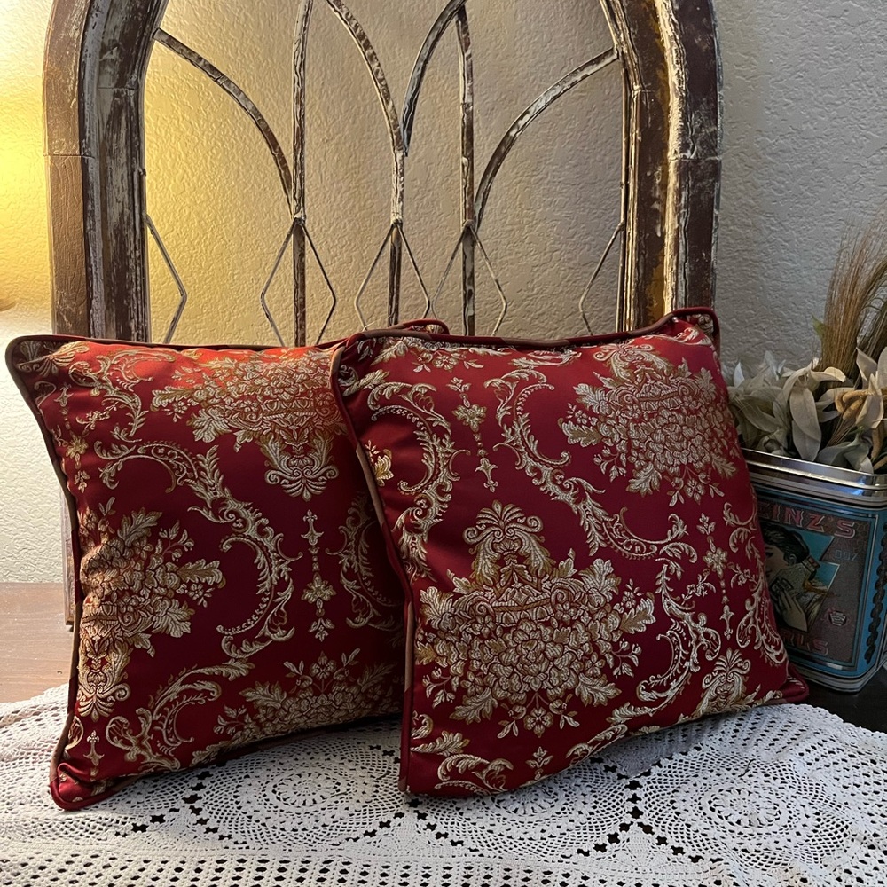 Accent Pillows Two Color Burgundy and Tan